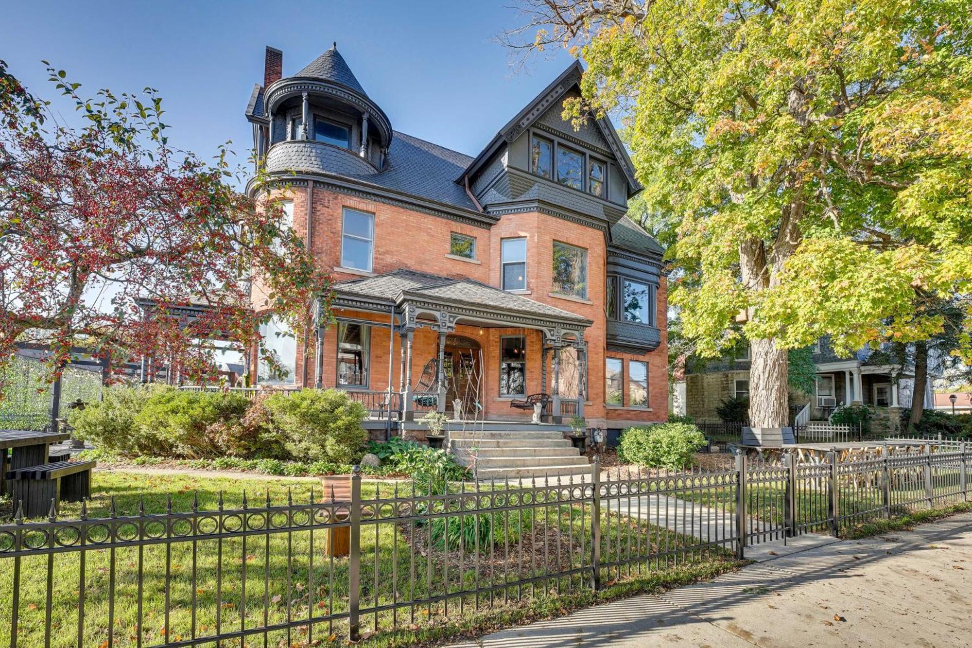 Stunning Historic Home With Original Features! Jackson Esterno foto